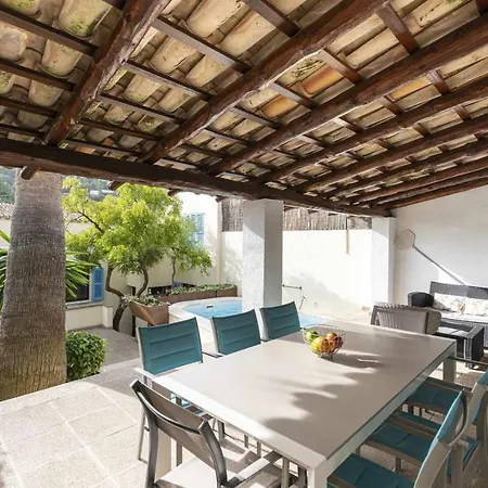 Holiday home Cosset *