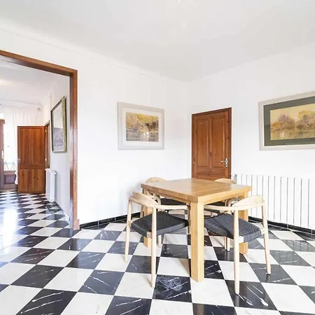 Cosset Holiday home